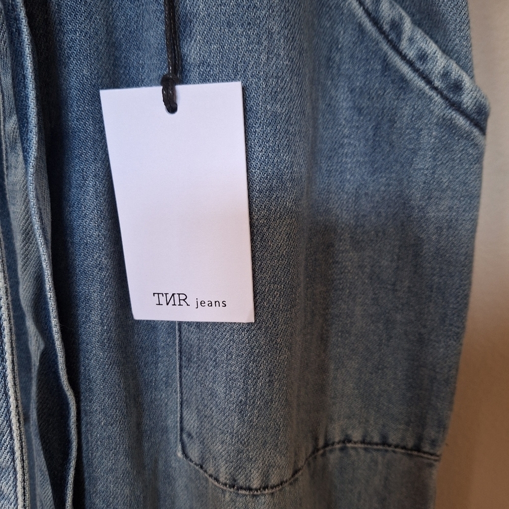 NWT Tnr Jeans Women's Denim Jumpsuit Belted Pockets Size XS - Picture 3 of 10